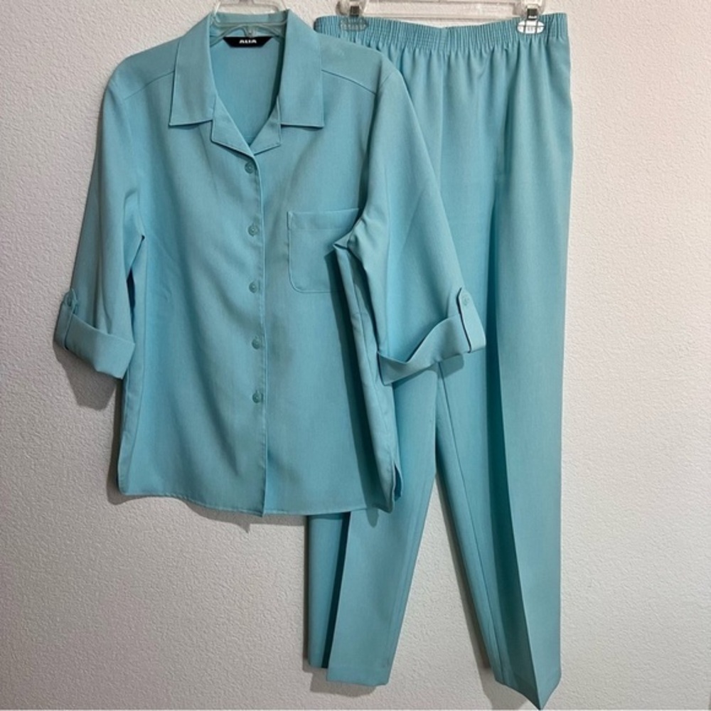 Alia Tiffany Blue Turquoise 2 Piece Pant Suit Jacket & Pants Mixed Sizes New